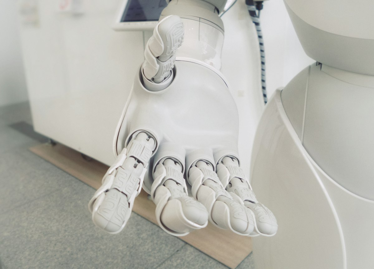 How Humanoid Robots Learn: The Role of Human and Robot Data